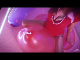 [oxana] necky riding and deflating (trailer)